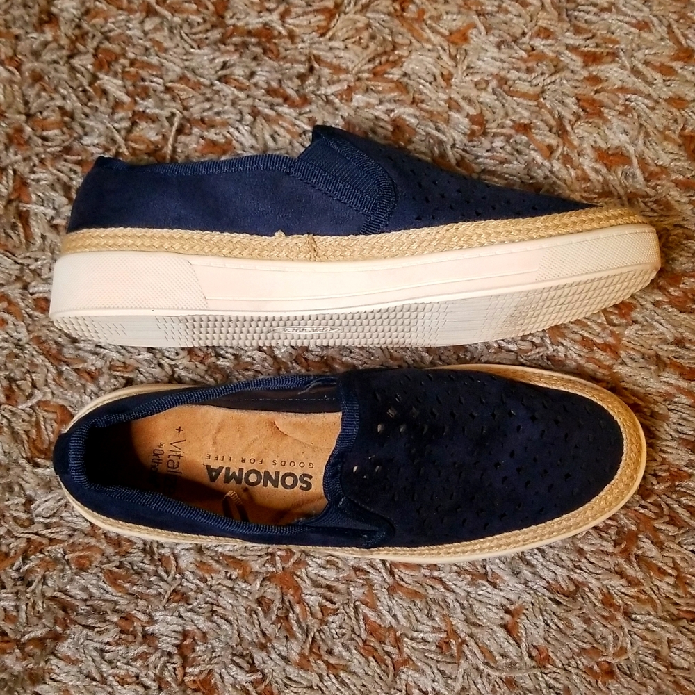 Sonoma shoes (womens)